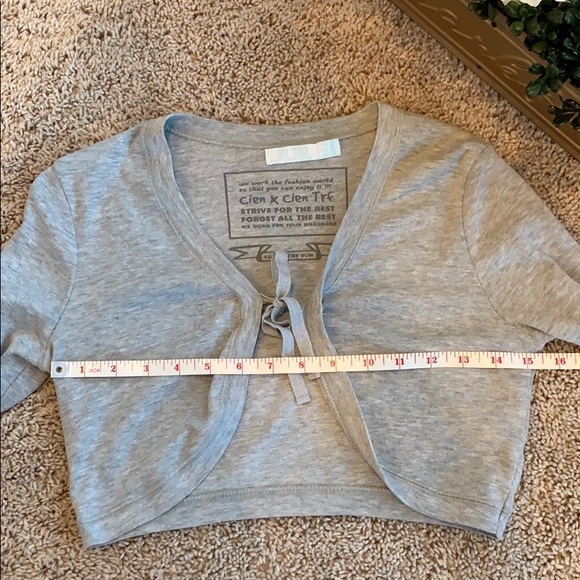 Zara TRF cropped cardigan gray size medium - Picture 6 of 6